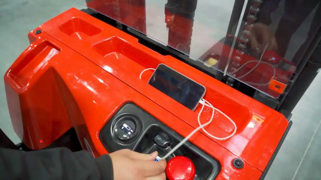 3816e579-76aa-48fe-a897-bc208ec04991_rw_1920